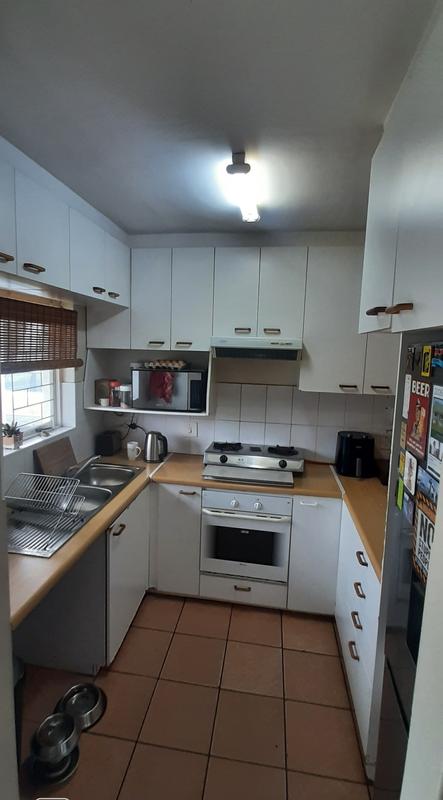 To Let 2 Bedroom Property for Rent in Bloubergstrand Western Cape